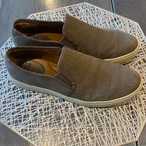 EUC Sofft Brand Sz10 Slip-On Shoes